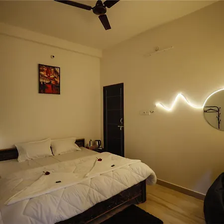 Kasha Homestay Varanasi Exterior photo