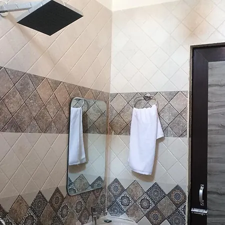 Kasha Homestay Varanasi Exterior photo