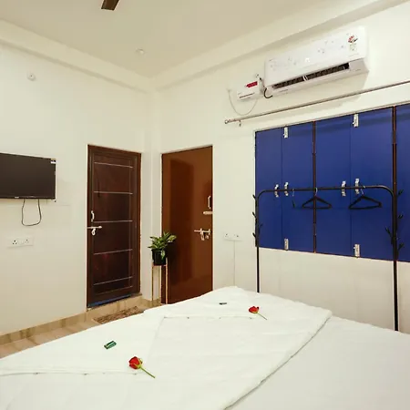 Kasha Homestay Varanasi Exterior photo